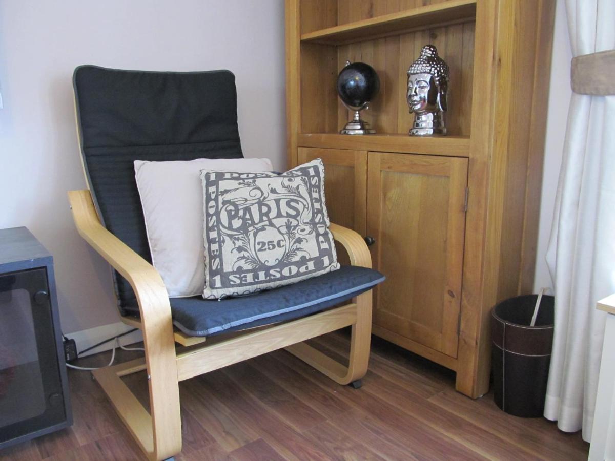 The Granite City - Modern City Centre Apartment 애버딘 외부 사진